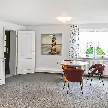 Apartment Ferienwohnung Altenkirchen *